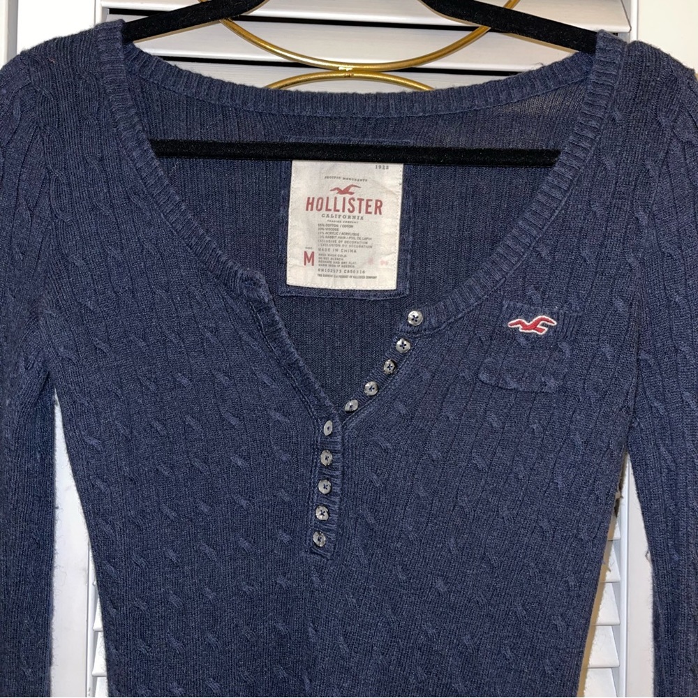 Y2k hollister sweater Elena Gilbert aesthetic
